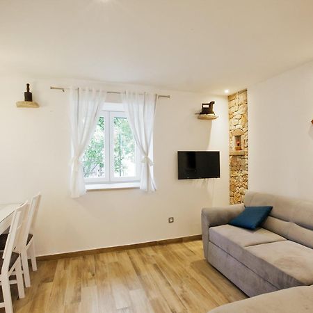 Paradise Stone Apartments Бол Екстер'єр фото