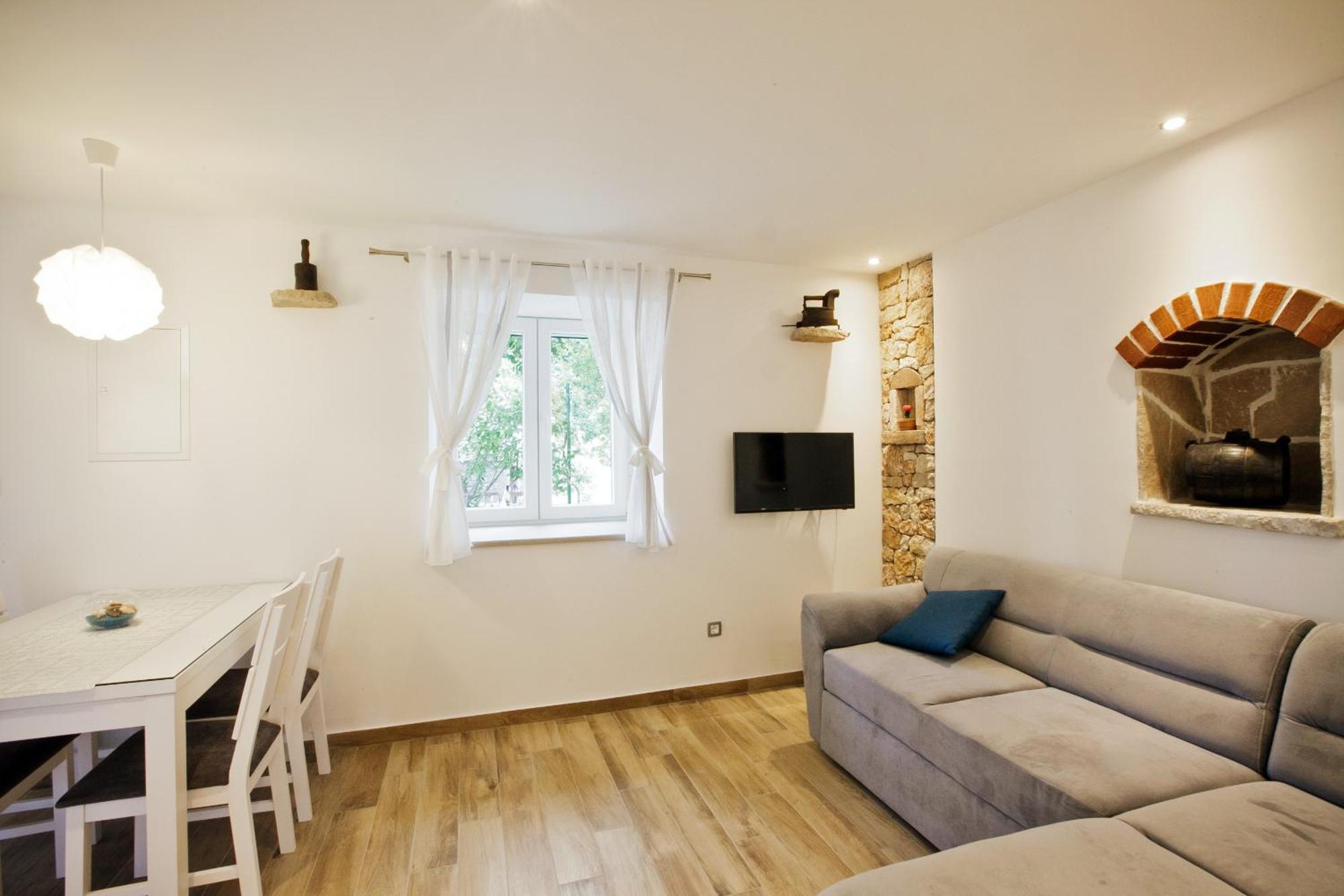 Paradise Stone Apartments Бол Екстер'єр фото